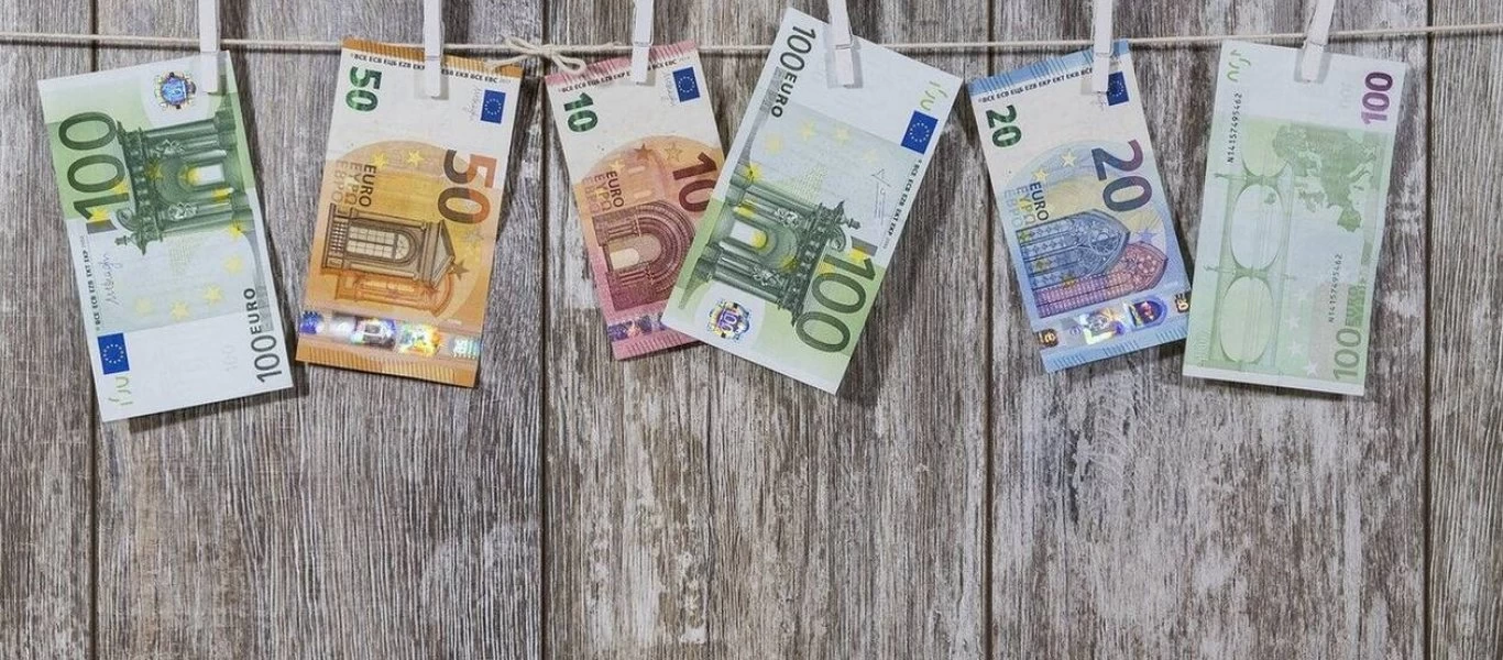 Φορολογικές δηλώσεις - Μείωση προκαταβολής φόρου: Όσα πρέπει να γνωρίζετε (βίντεο)